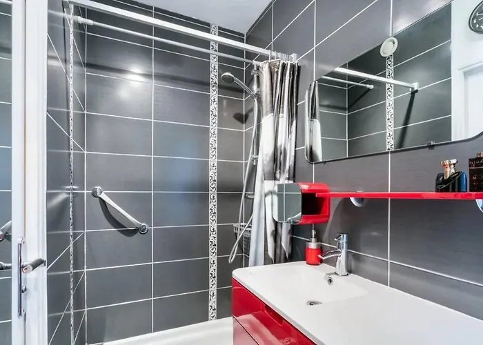 Sea View Port Nature 5 아파트 *